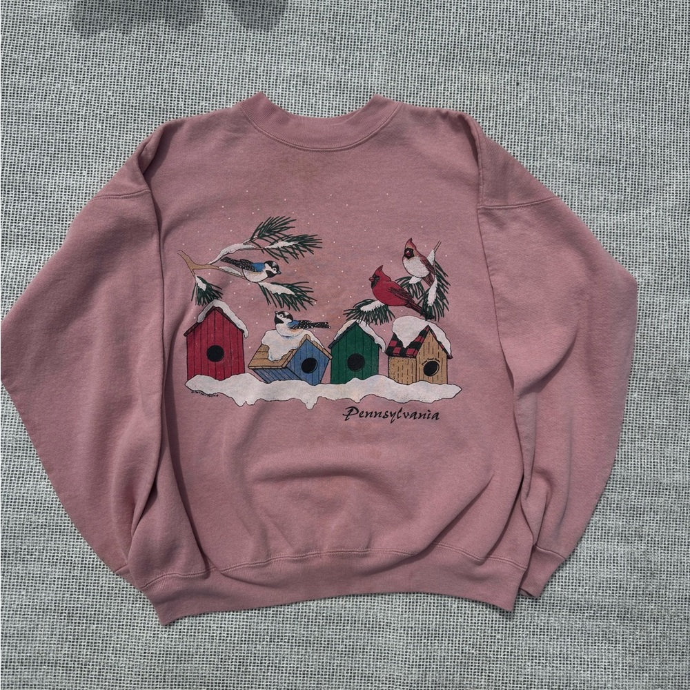Vintage 90s Pink Sweatshirt with Birdhouse Design